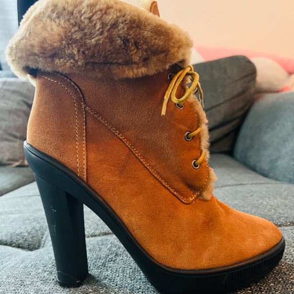 Braska fur lined heels - Picture 2 of 2